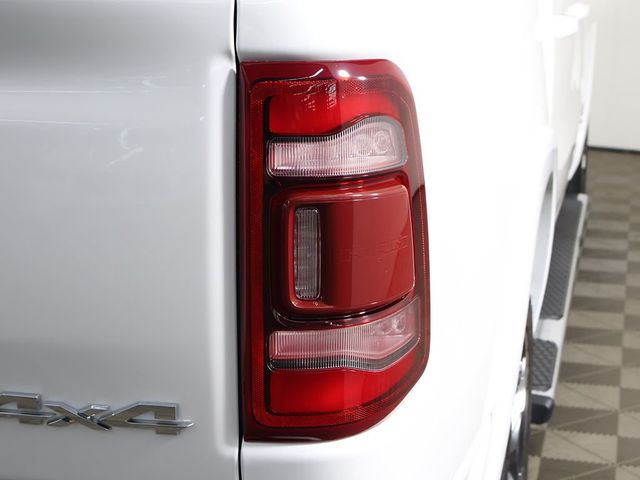 2022 Ram 1500 Longhorn 4x4 Crew Cab 5'7" Box - 23029711 - 15