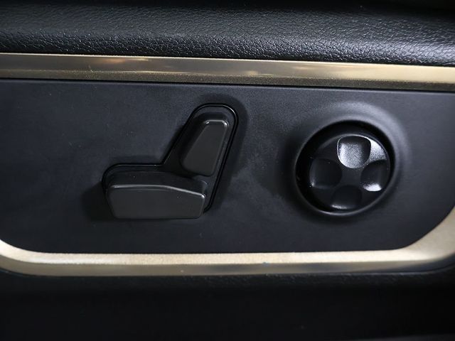 2022 Ram 1500 Longhorn 4x4 Crew Cab 5'7" Box - 23029711 - 32