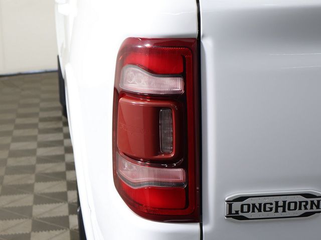 2022 Ram 1500 Longhorn 4x4 Crew Cab 5'7" Box - 23083504 - 18