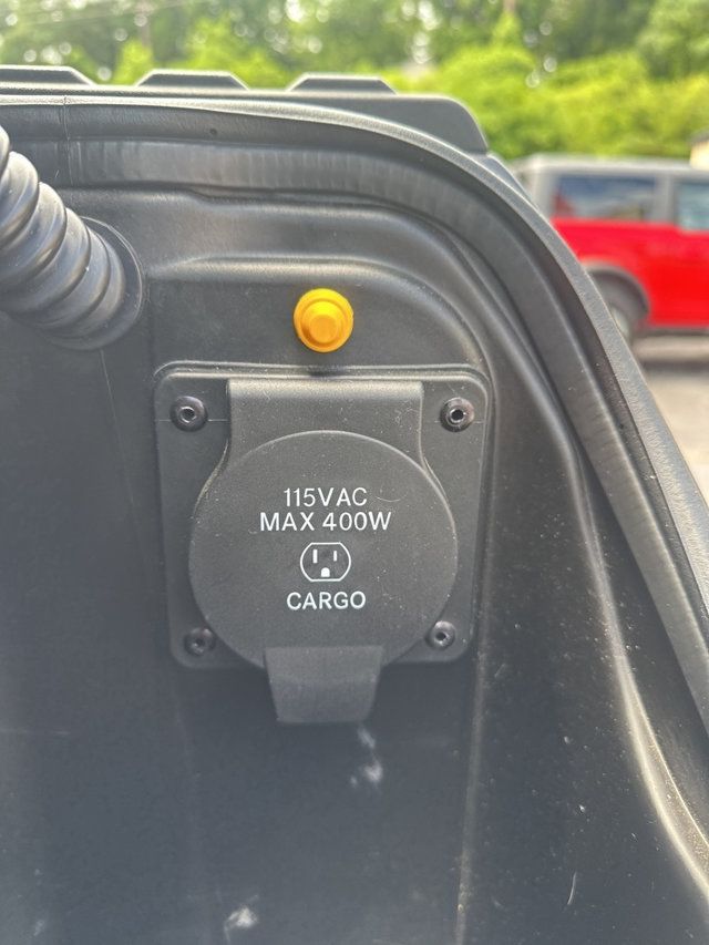 2022 Ram 1500 Rebel 4x4 Crew Cab 5'7" Box - 22840776 - 23