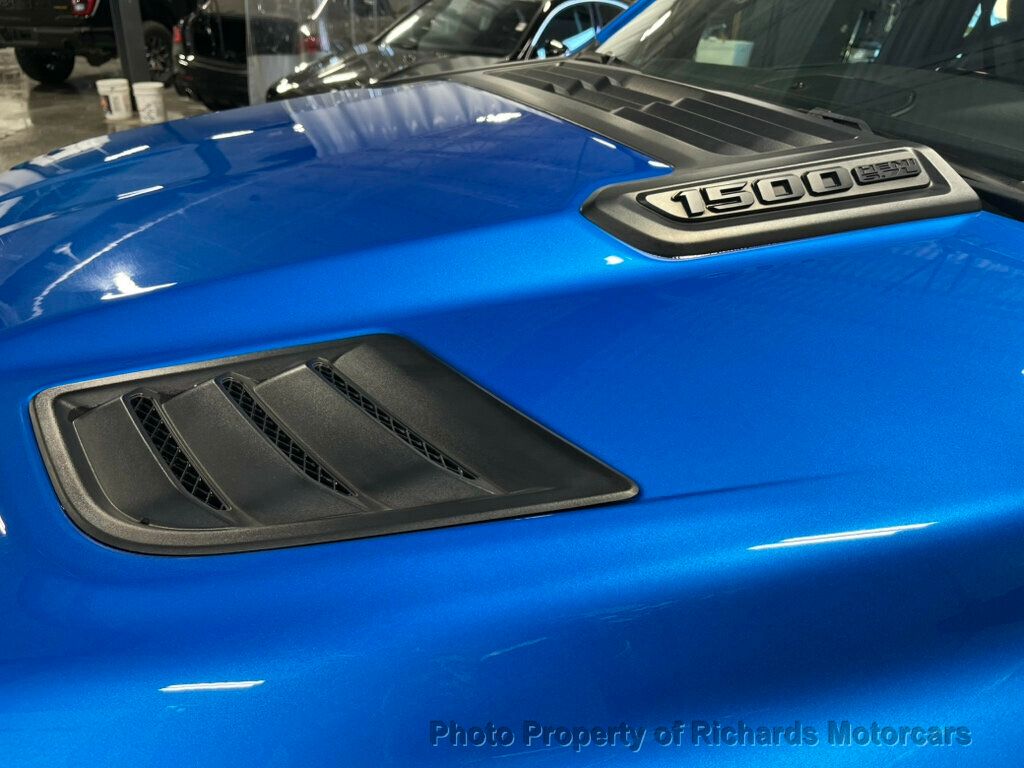 2022 Ram 1500 Sport 4x4 Crew Cab 5'7" Box  - 22925931 - 12