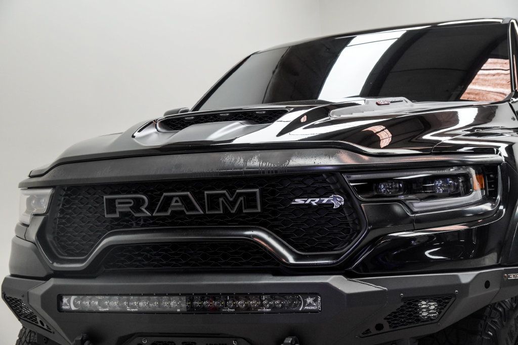 Ram 1500 photo 2