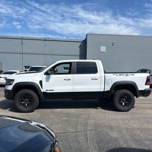 2022 Ram 1500 TRX 4x4 Crew Cab 5'7" Box - 23025136 - 3