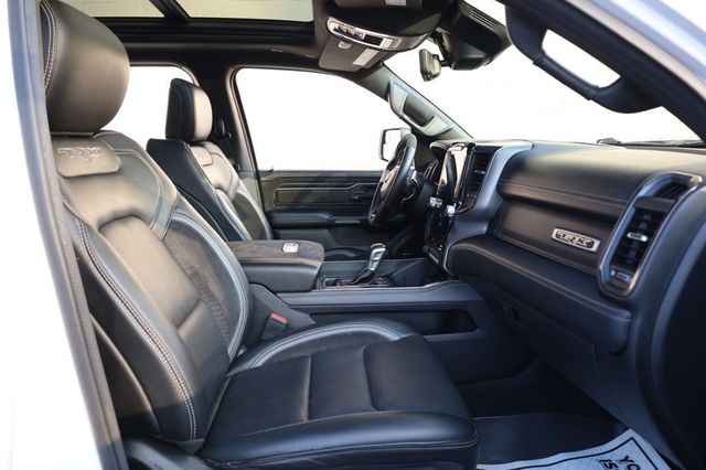 2022 Ram 1500 TRX 4x4 Crew Cab 5'7" Box w/ TRX Lvl 2 Pkg! - 22971779 - 26