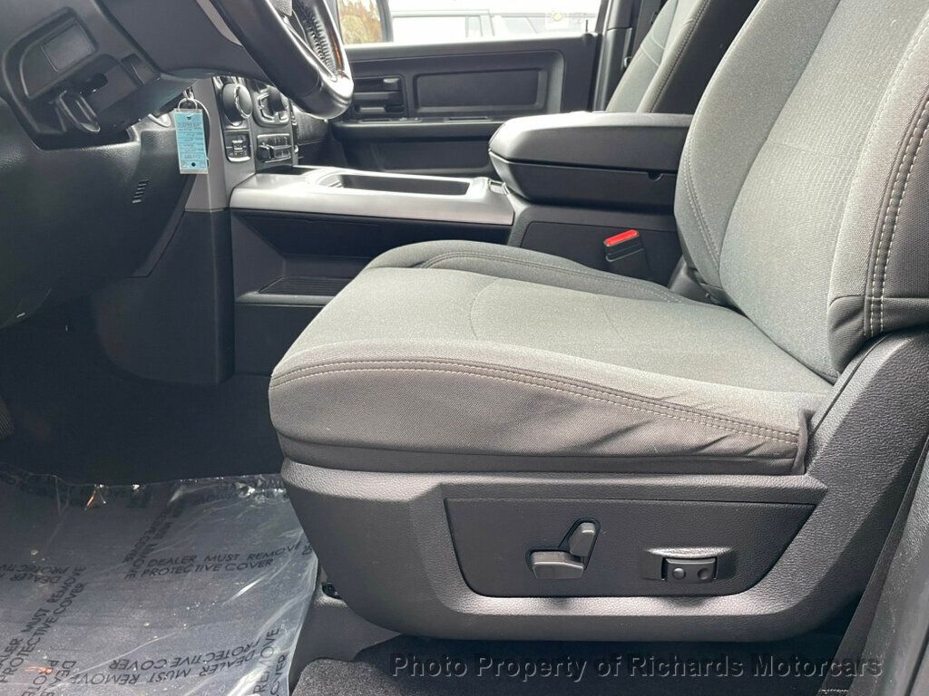 2022 Ram 1500 Classic  - 23008069 - 11