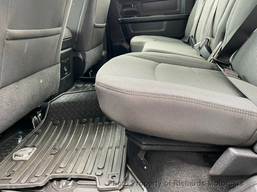 2022 Ram 1500 Classic  - 23008069 - 18