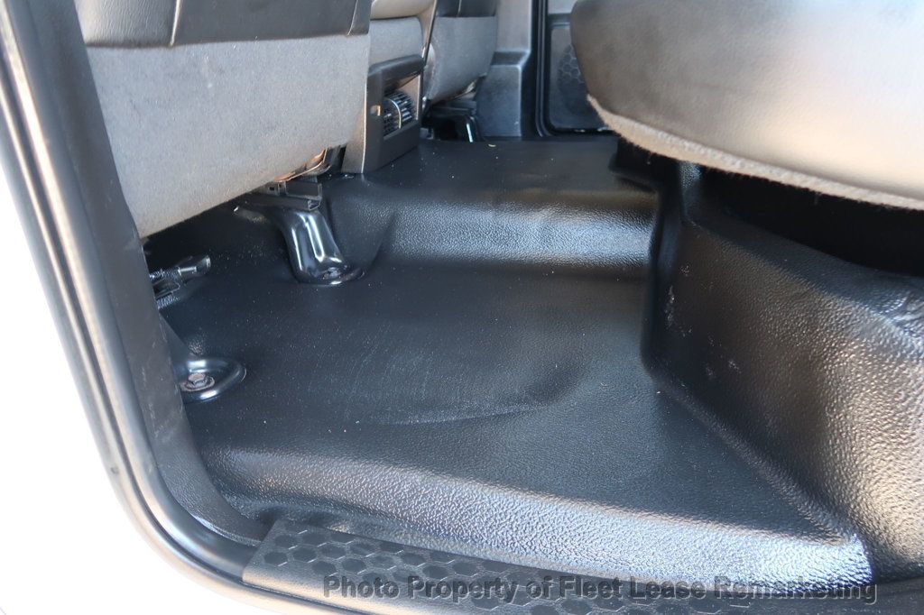 2022 Ram 1500 Classic Ram 1500 4WD Crew Cab SWB Classic Tradesman - 23083570 - 15