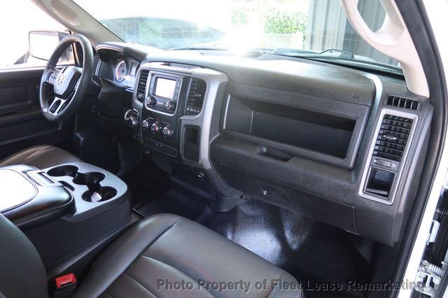 2022 Ram 1500 Classic Ram 1500 4WD Crew Cab SWB Classic Tradesman - 23083570 - 21