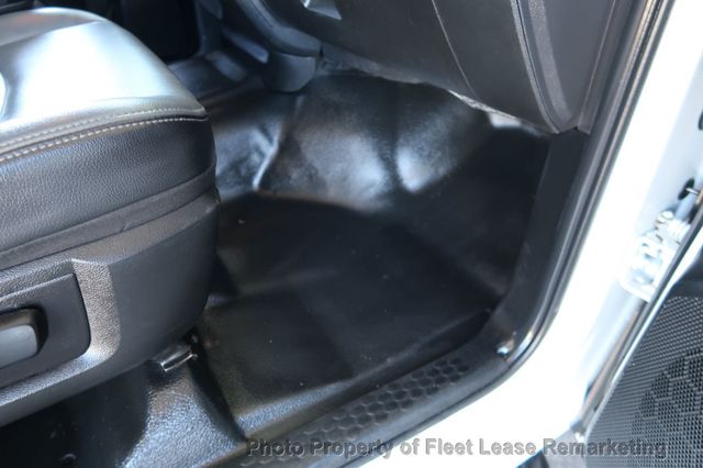 2022 Ram 1500 Classic Ram 1500 4WD Crew Cab SWB Classic Tradesman - 23083570 - 23