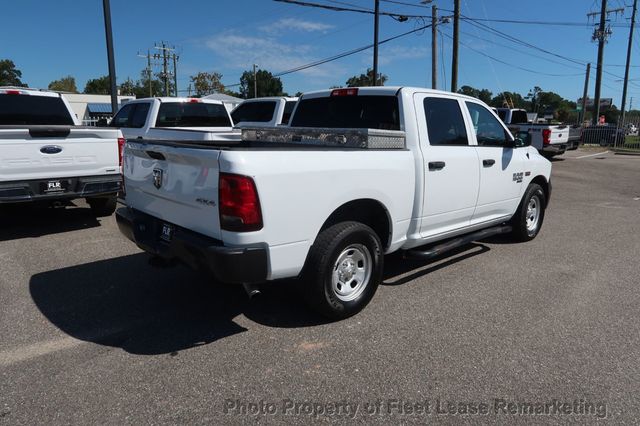 2022 Ram 1500 Classic Ram 1500 4WD Crew Cab SWB Classic Tradesman - 23083570 - 4