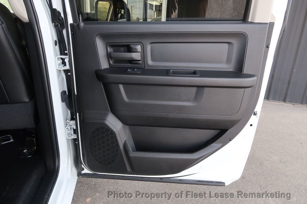 2022 Ram 1500 Classic Ram 1500 4WD Crew Cab ToolBoxes Liftgate - 22993054 - 24