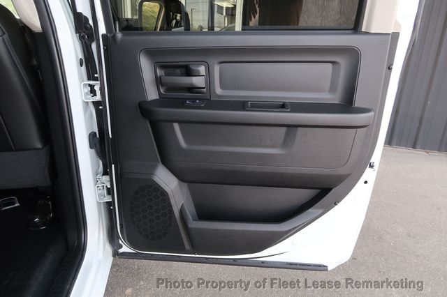 2022 Ram 1500 Classic Ram 1500 4WD Crew Cab ToolBoxes Liftgate - 22993054 - 24