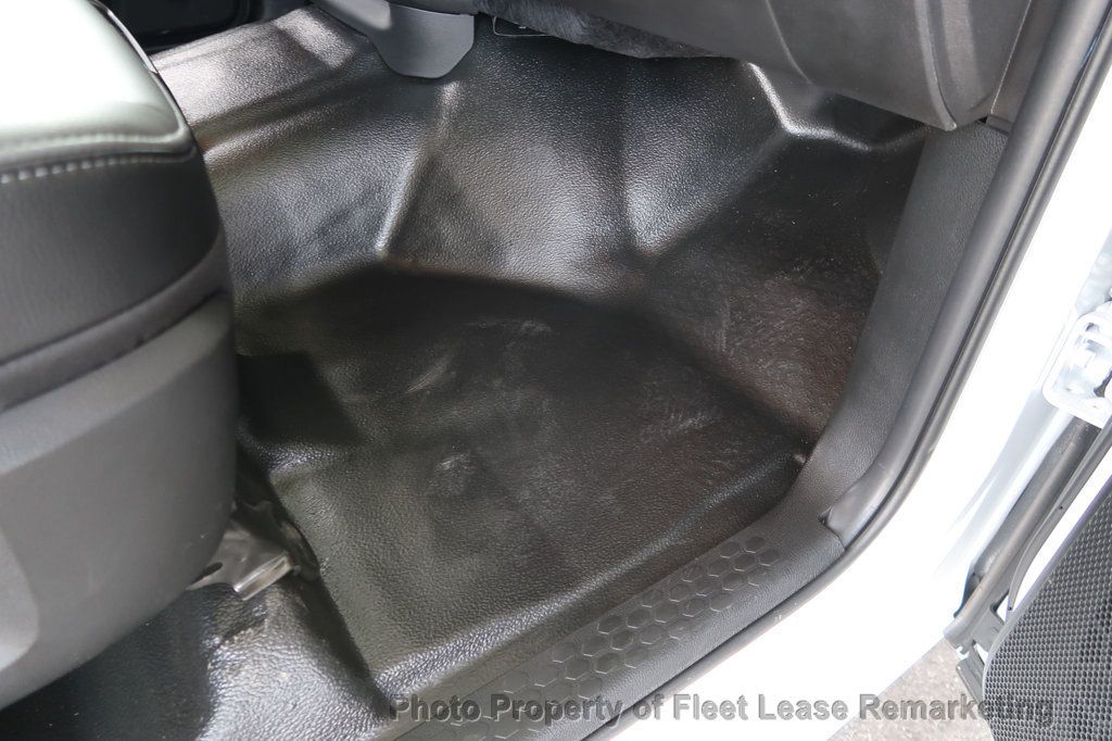 2022 Ram 1500 Classic Ram 1500 4WD Crew Cab ToolBoxes Liftgate - 22993054 - 27