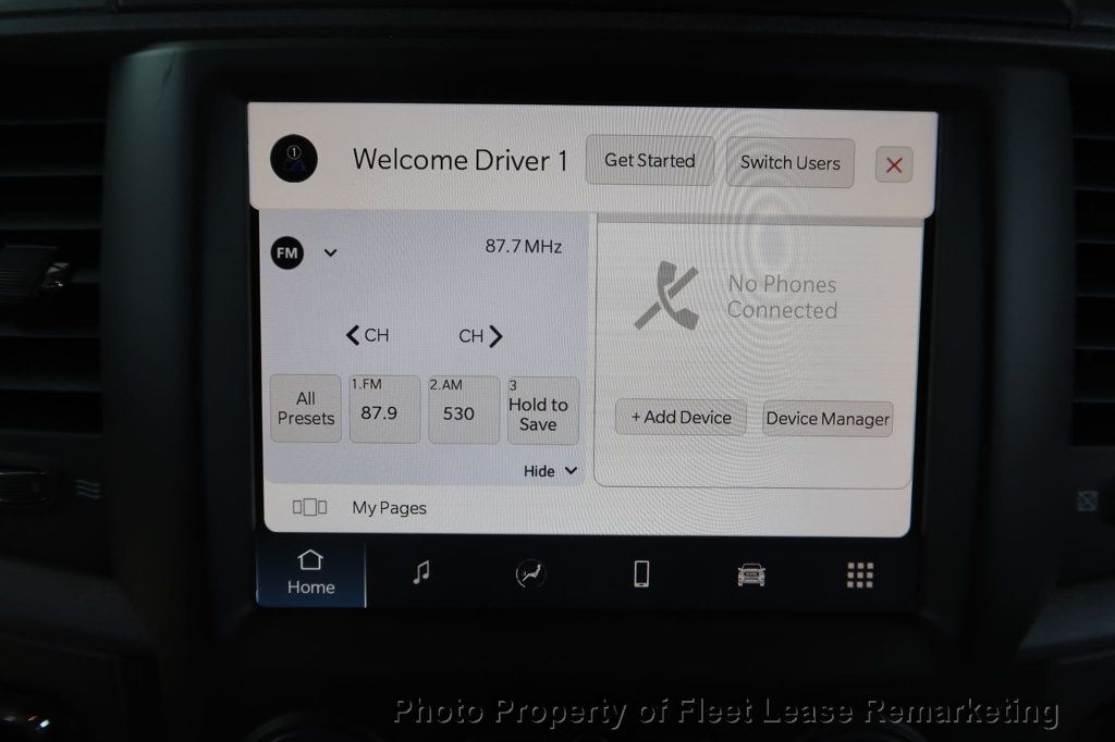 2022 Ram 1500 Classic Ram 1500 4WD Crew Cab ToolBoxes Liftgate - 22993054 - 32