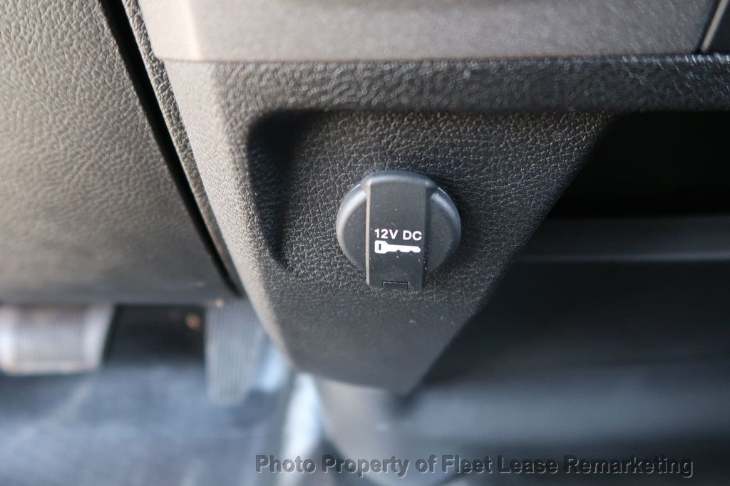 2022 Ram 1500 Classic Ram 1500 4WD Crew Cab ToolBoxes Liftgate - 22993054 - 36