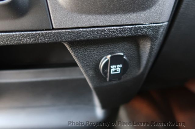 2022 Ram 1500 Classic Ram 1500 4WD Crew Cab ToolBoxes Liftgate - 22993054 - 37