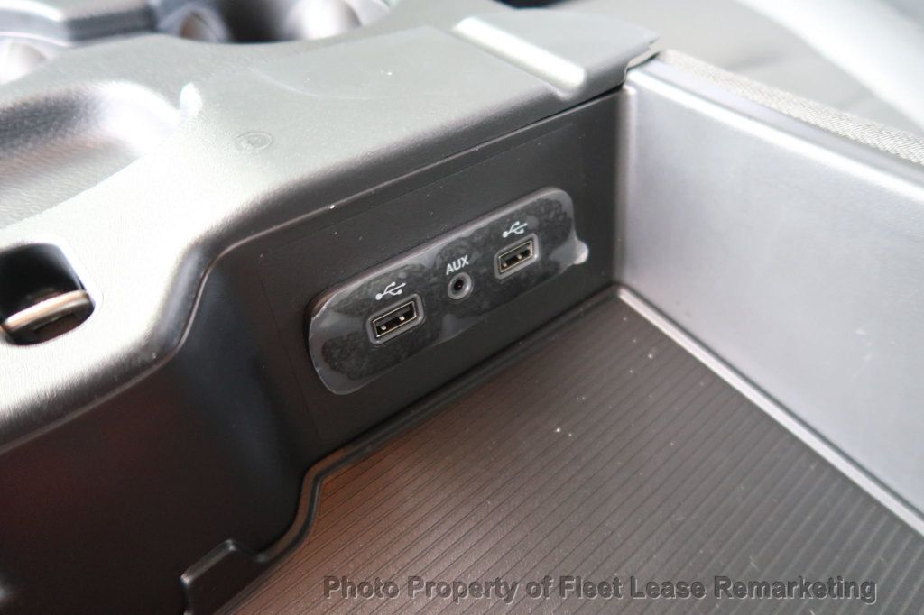 2022 Ram 1500 Classic Ram 1500 4WD Crew Cab ToolBoxes Liftgate - 22993054 - 42