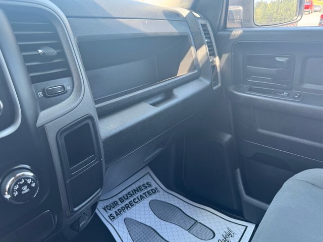 2022 Ram 1500 Classic Tradesman - 23004158 - 24