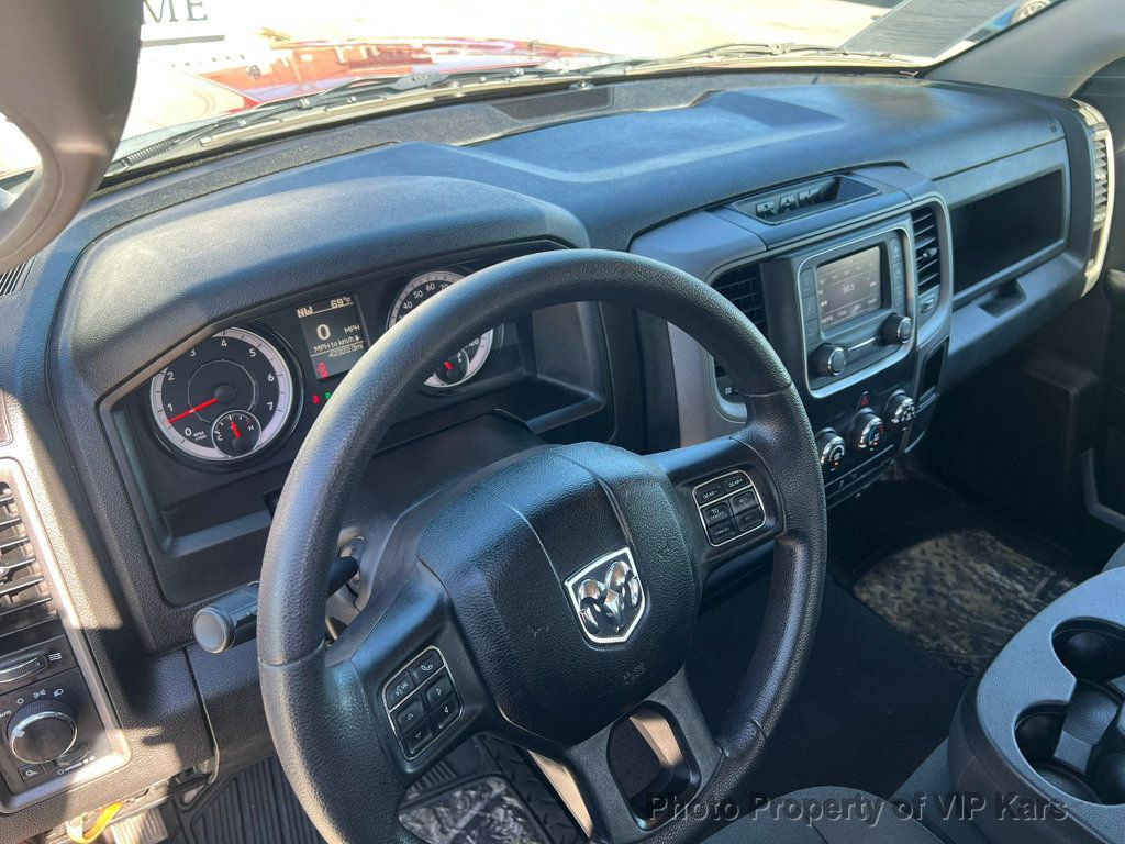 2022 Ram 1500 Classic Tradesman 4x2 Crew Cab 5'7" Box - 22935848 - 15