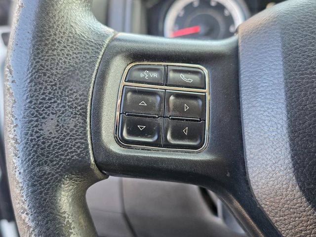 2022 Ram 1500 Classic Tradesman 4x2 Crew Cab 5'7" Box - 22943630 - 26