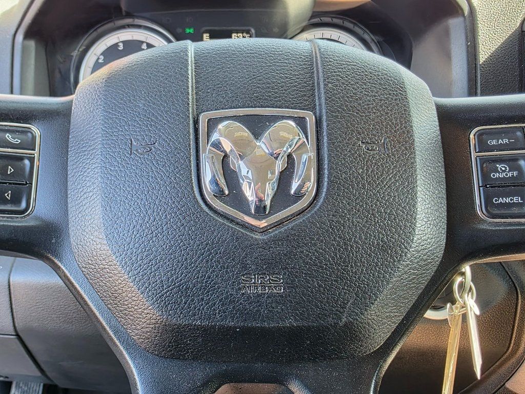 2022 Ram 1500 Classic Tradesman 4x2 Crew Cab 5'7" Box - 22943630 - 27