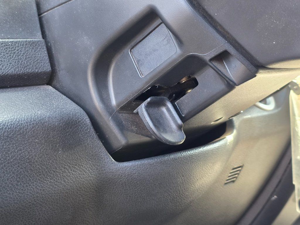 2022 Ram 1500 Classic Tradesman 4x2 Crew Cab 5'7" Box - 22943630 - 38