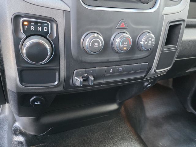 2022 Ram 1500 Classic Tradesman 4x2 Quad Cab 6'4" Box - 22956356 - 12