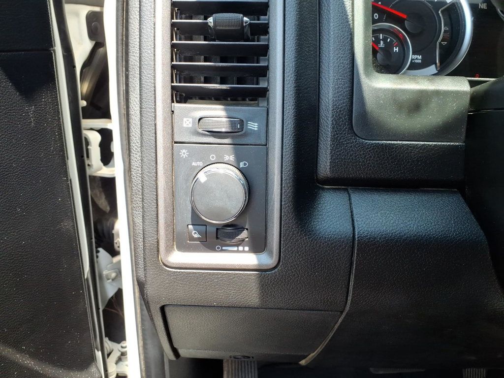 2022 Ram 1500 Classic Tradesman 4x2 Reg Cab 8' Box - 23047234 - 10