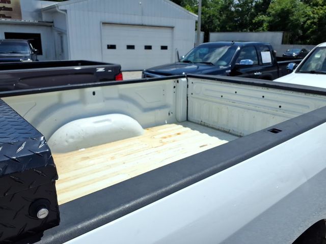 2022 Ram 1500 Classic Tradesman 4x2 Reg Cab 8' Box - 23047234 - 12