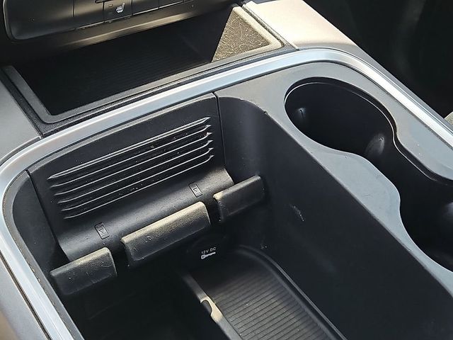 2022 Ram 1500 Classic Warlock 4x4 Crew Cab 5'7" Box - 23002576 - 11