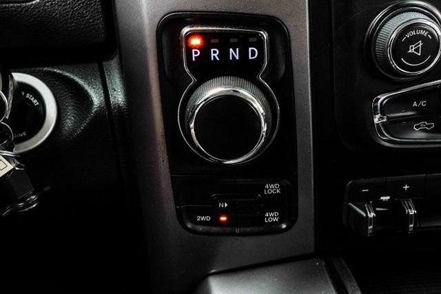 2022 Ram 1500 Classic Warlock 4x4 Crew Cab 5'7" Box - 22979755 - 25