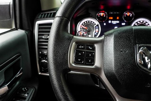 2022 Ram 1500 Classic Warlock 4x4 Crew Cab 5'7" Box - 22979755 - 32