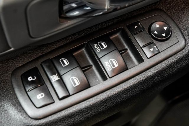 2022 Ram 1500 Classic Warlock 4x4 Crew Cab 5'7" Box - 22979755 - 37