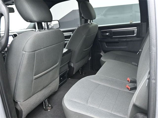 2022 Ram 1500 Classic Warlock 4x4 Crew Cab 5'7" Box - 22961213 - 11