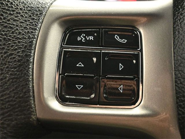 2022 Ram 1500 Classic Warlock 4x4 Crew Cab 5'7" Box - 22961213 - 25