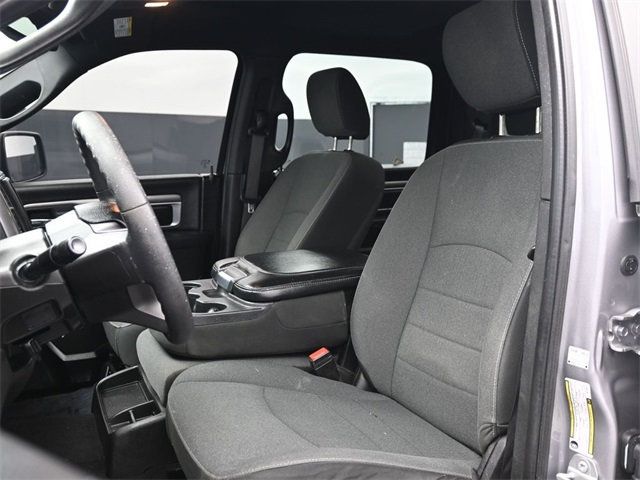 2022 Ram 1500 Classic Warlock 4x4 Crew Cab 5'7" Box - 22961213 - 8