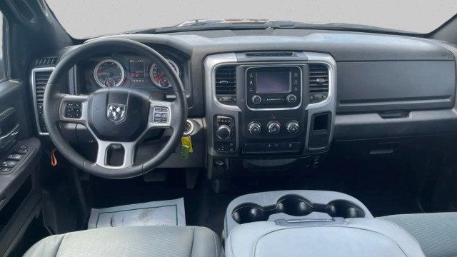 2022 Ram 1500 Classic Warlock 4x4 Quad Cab 6'4" Box - 23039918 - 21