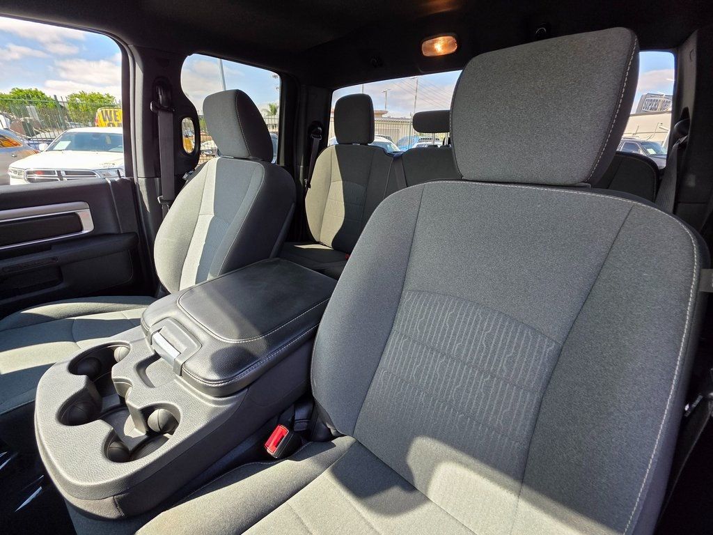 2022 Ram 1500 Classic Warlock 4x4 Quad Cab 6'4" Box - 22914139 - 17