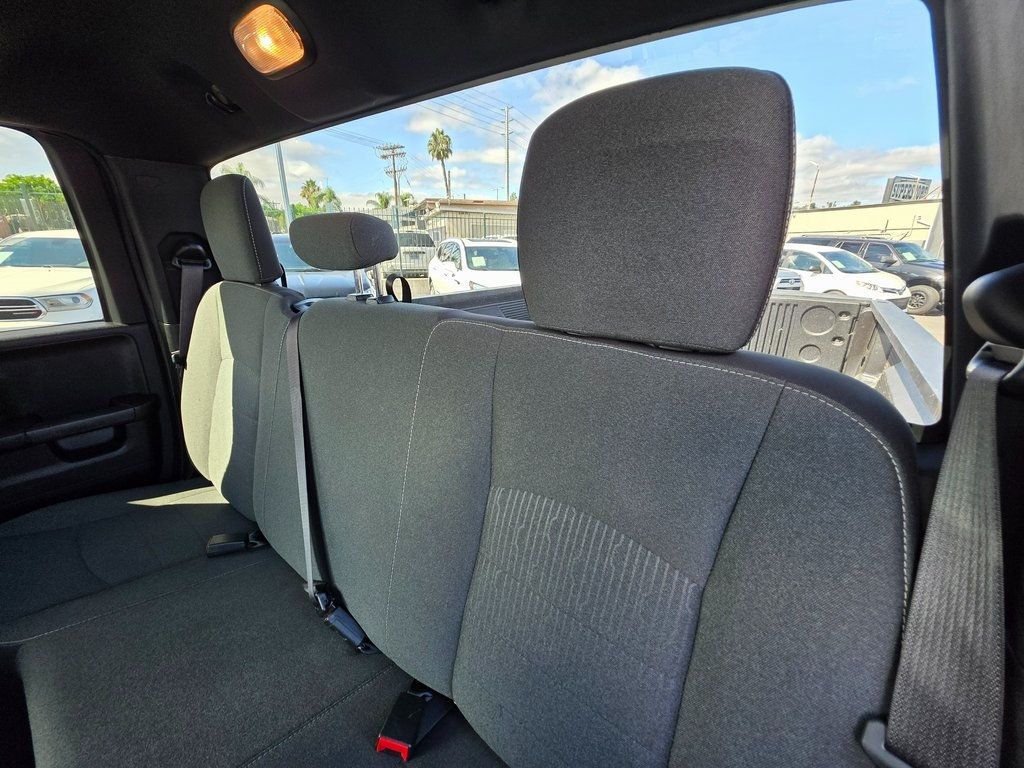 2022 Ram 1500 Classic Warlock 4x4 Quad Cab 6'4" Box - 22914139 - 19