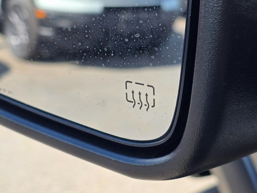 2022 Ram 1500 Classic Warlock 4x4 Quad Cab 6'4" Box - 22914139 - 24