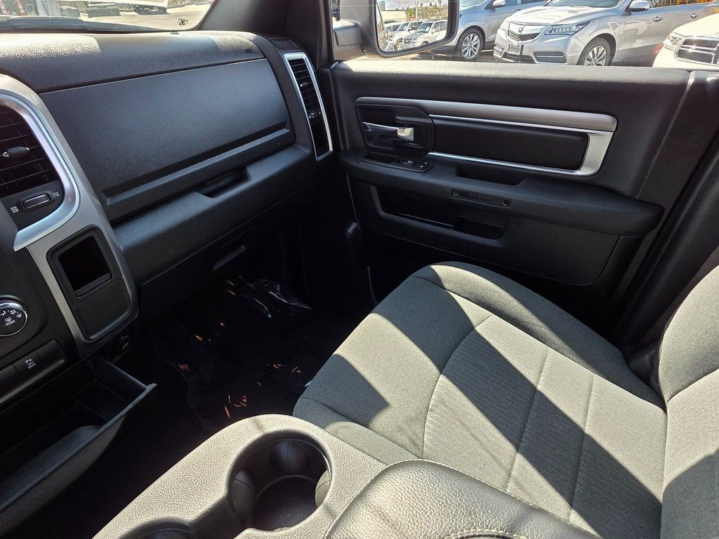 2022 Ram 1500 Classic Warlock 4x4 Quad Cab 6'4" Box - 22914139 - 37