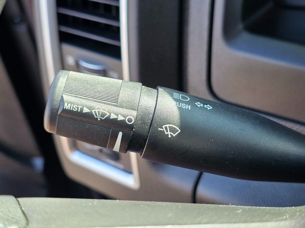 2022 Ram 1500 Classic Warlock 4x4 Quad Cab 6'4" Box - 22914139 - 39