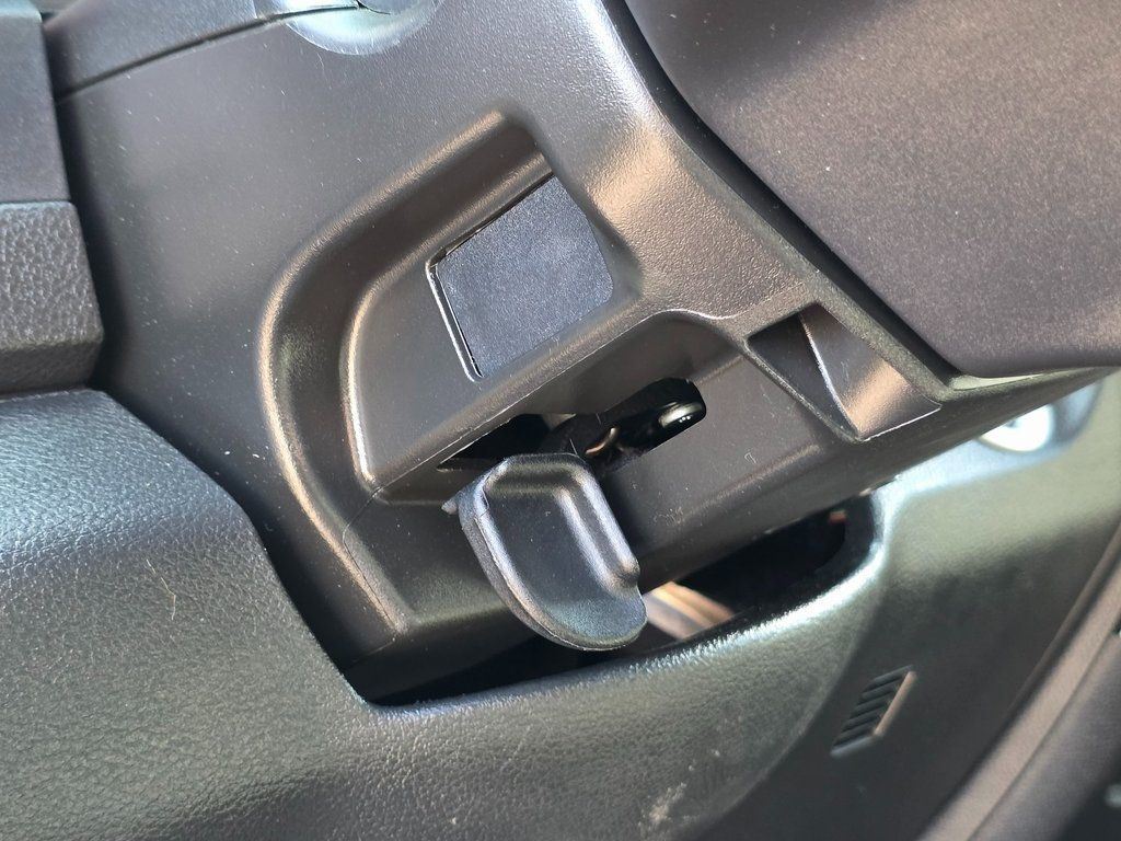 2022 Ram 1500 Classic Warlock 4x4 Quad Cab 6'4" Box - 22914139 - 41