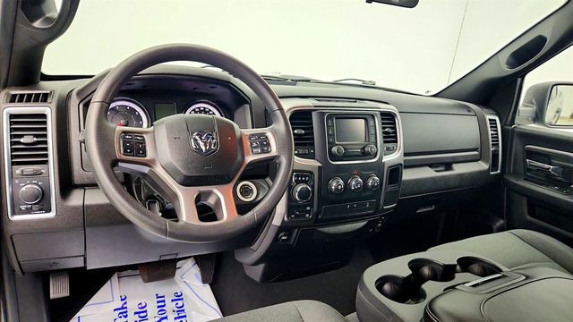 2022 Ram 1500 Classic Warlock 4x4 Quad Cab 6'4'' Box w/ 5.7L V8 HEMI Engine - 23041946 - 11