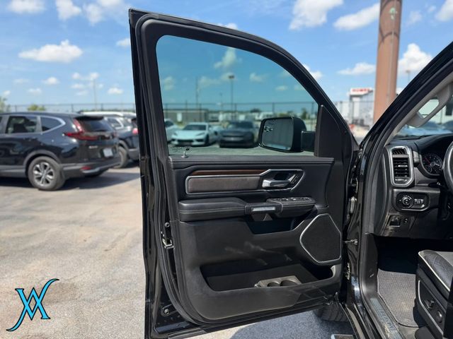 2022 Ram 1500 Crew Cab Laramie Pickup 4D 5 1/2 ft - 23050349 - 10