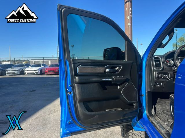 2022 Ram 1500 Crew Cab Laramie Pickup 4D 5 1/2 ft - 23097334 - 9