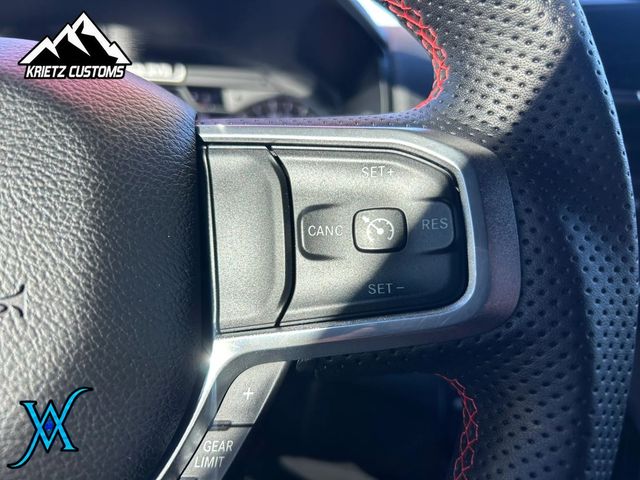 2022 Ram 1500 Crew Cab Laramie Pickup 4D 5 1/2 ft - 23097334 - 35