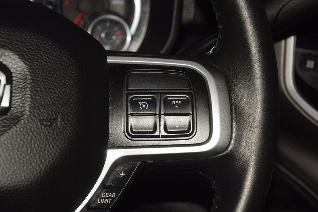 2022 Ram 2500 2022 RAM 2500 Big Horn 4x4 Crew Cab 6'4" Box *DELETED* - 23070098 - 36
