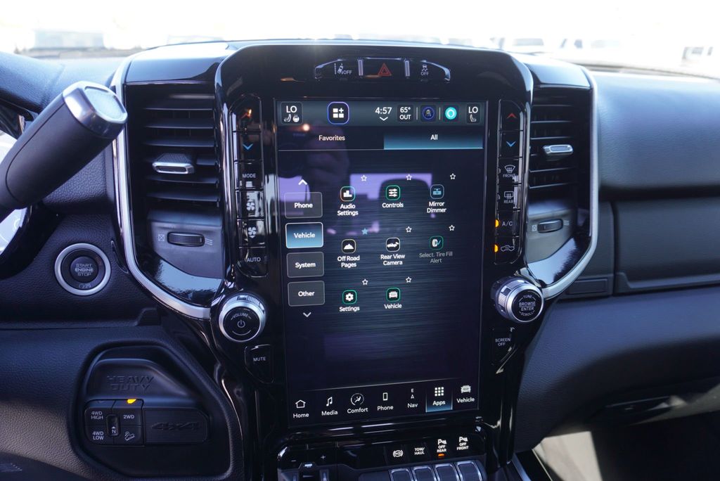 2022 Ram 2500 BIG HORN - 23027729 - 38