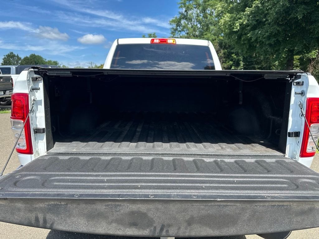 2022 Ram 2500 Big Horn 4x4 Crew Cab 6'4" Box - 23070098 - 17